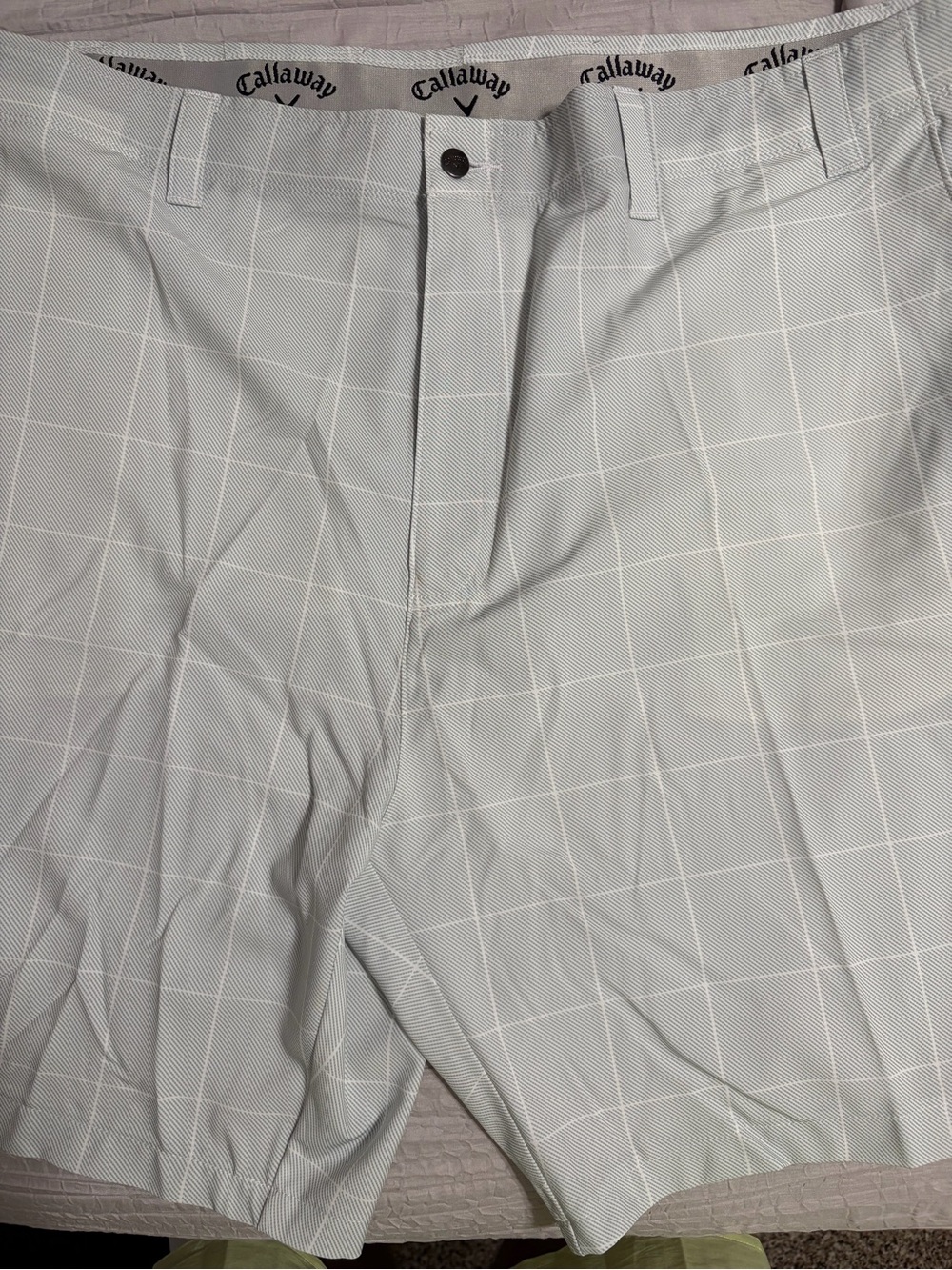 Callaway Men’s Light Gray Windowpane Golf Shorts